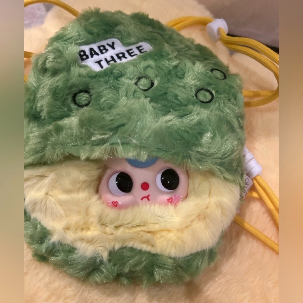 Plush phone bag from Babythree